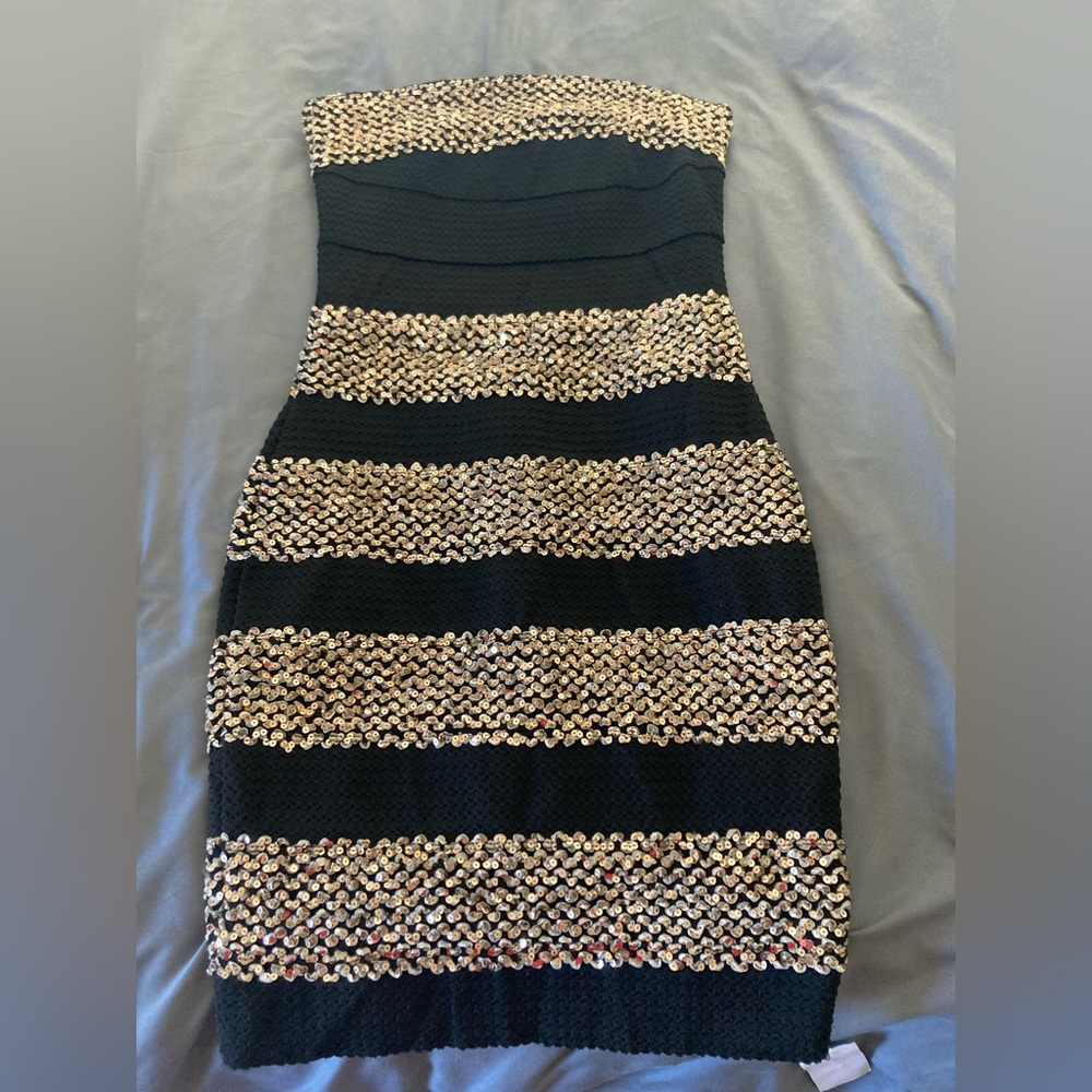 Venus black and gold sequined strapless